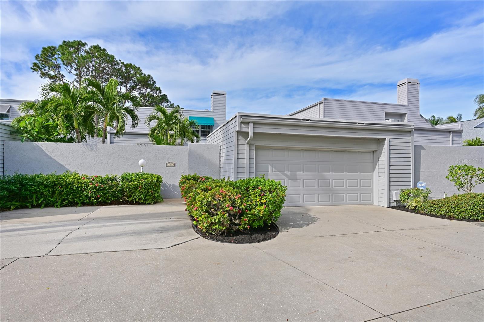 11213 Veranda Ct, Bradenton, FL 34209 photo