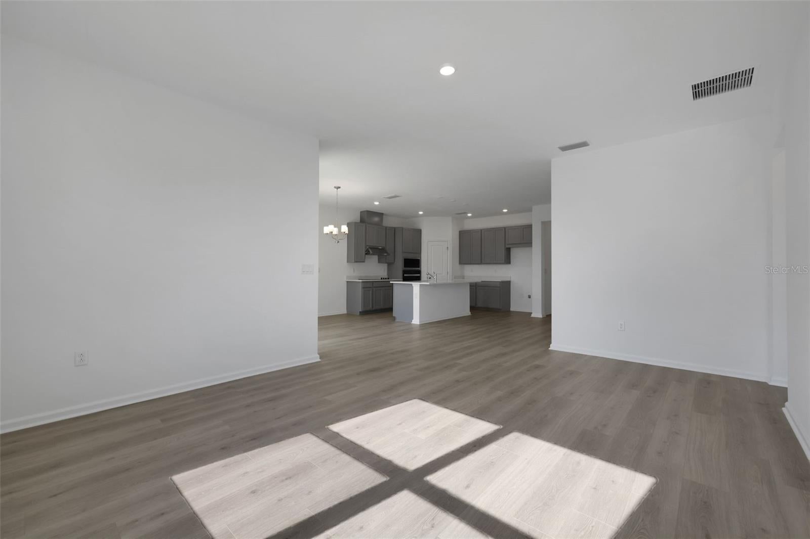 2962 Supermarine Rd, Tavares, FL 32778 photo