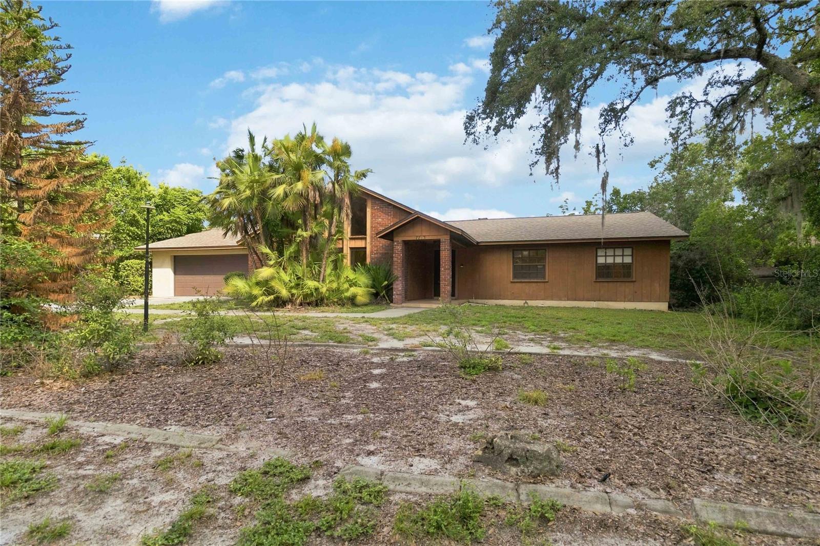 7813 Saranac Ct, Orlando, FL 32835 photo