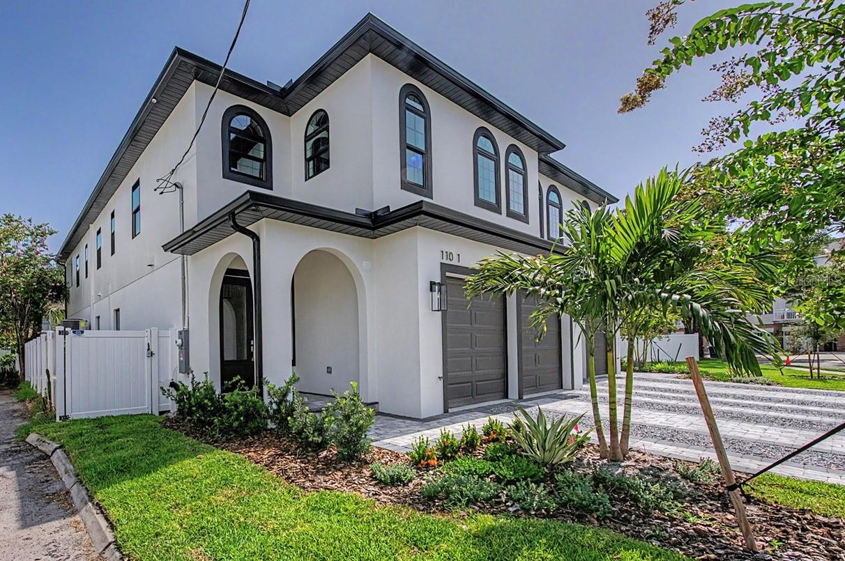 110 Arrawana Ave, Tampa, FL 33609