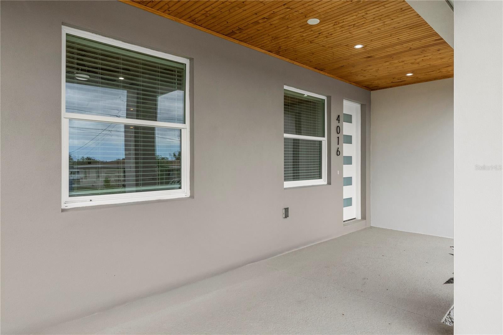 4016 Baden Dr, Holiday, FL 34691 photo
