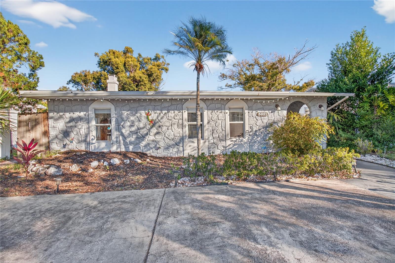 5021 37 Ave, Saint Petersburg, FL 33710