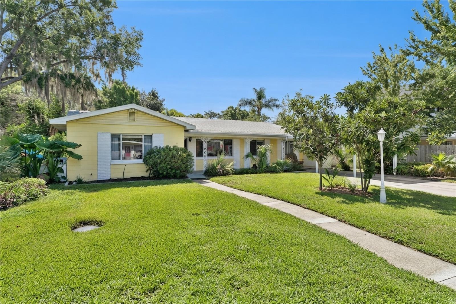 1003 Lake Bell Dr, Winter Park, FL 32789 photo