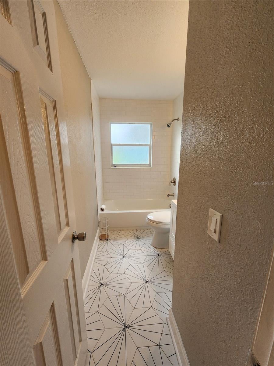 4307 W Main St, Tampa, FL 33607 photo