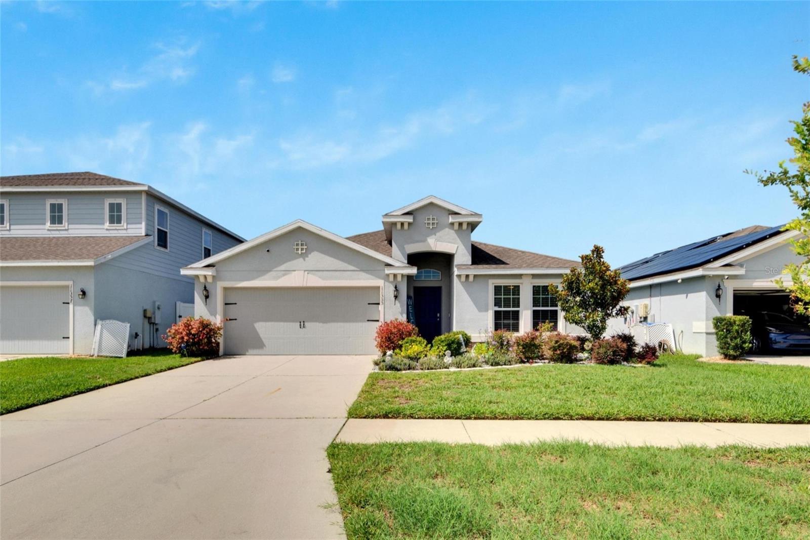 11355 Leland Groves Dr, Riverview, FL 33579