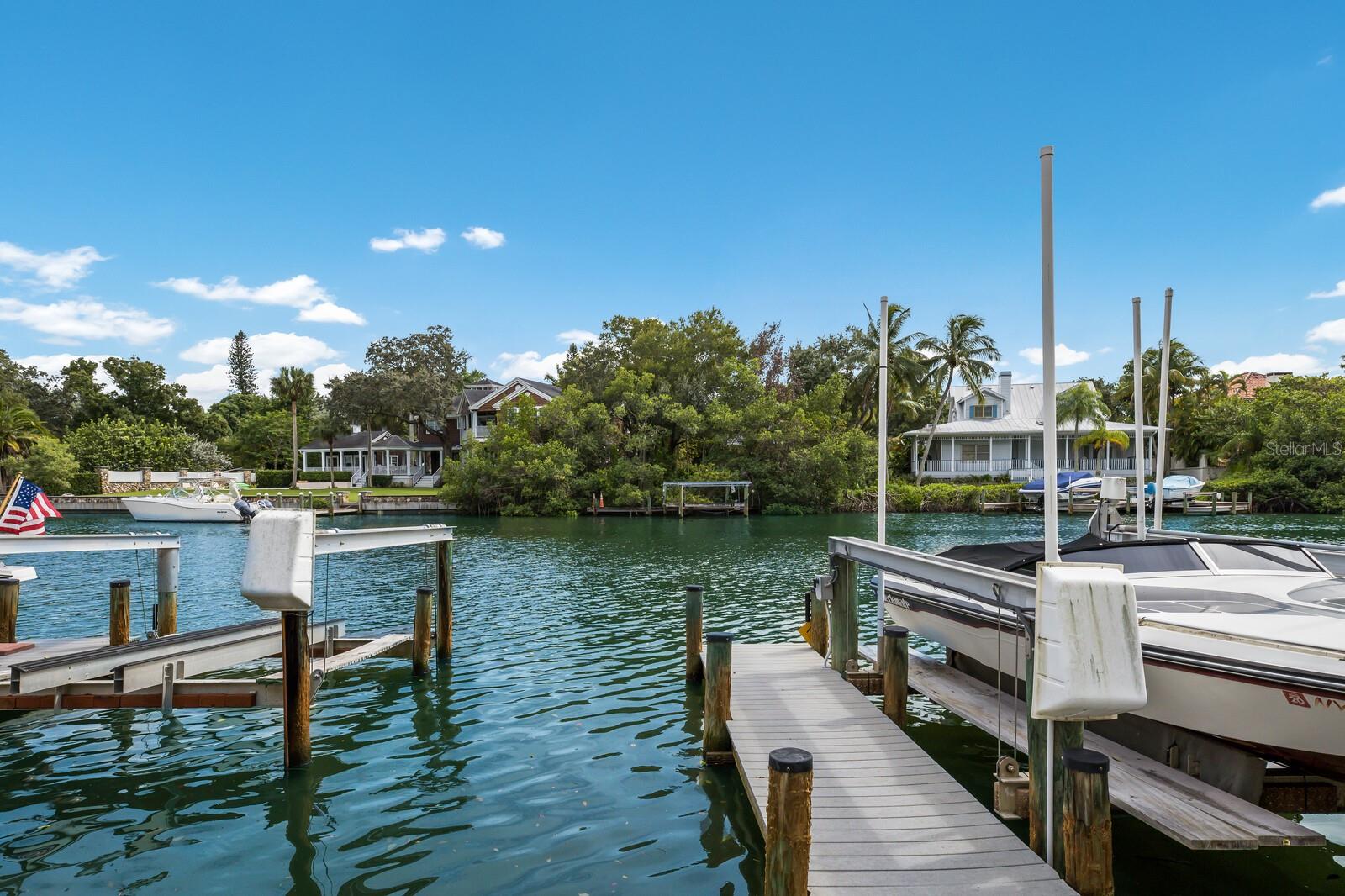 870 Hudson Ave #870, Sarasota, FL 34236 photo