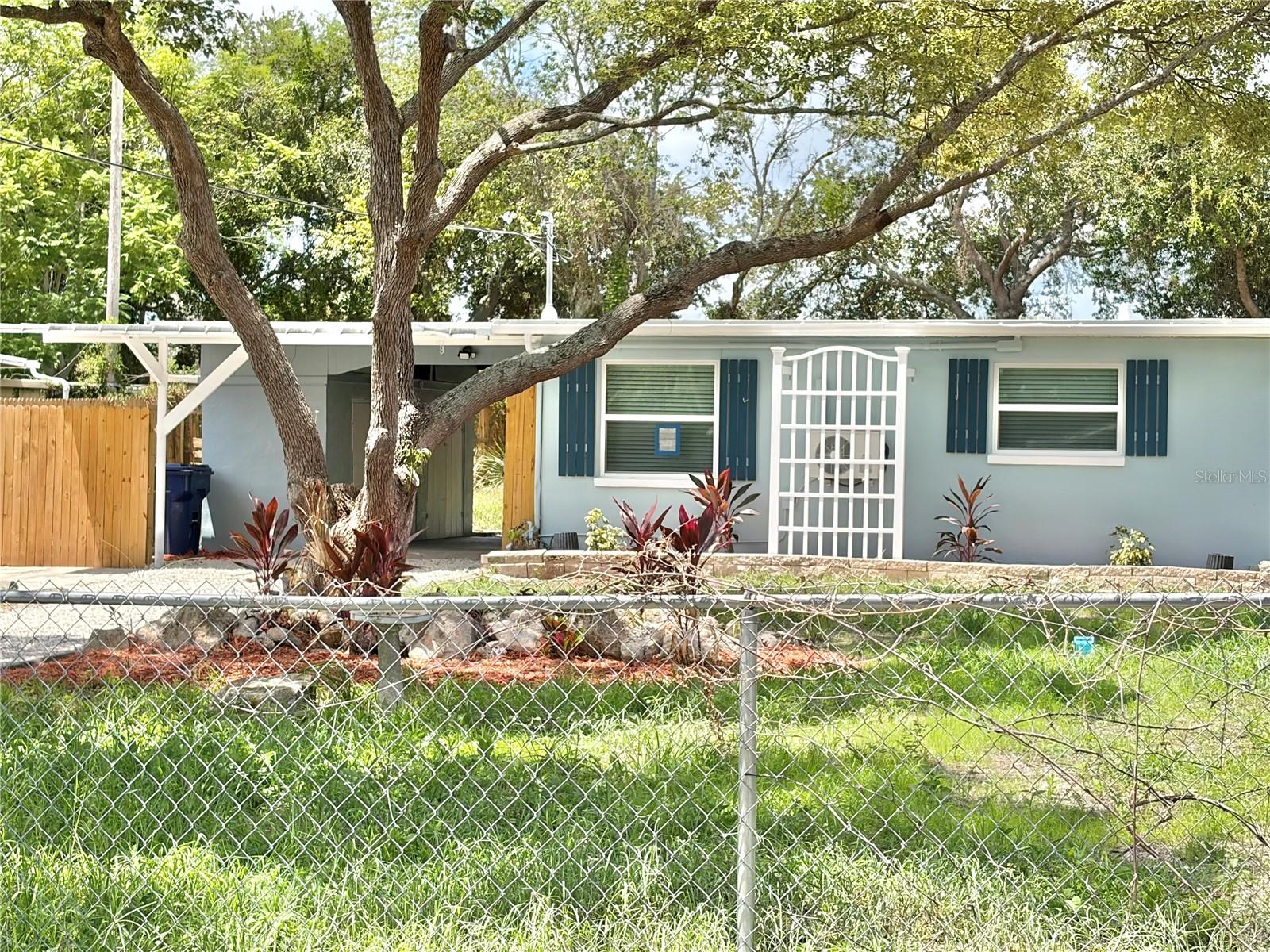 12119 Victory Dr, Hudson, FL 34667 photo