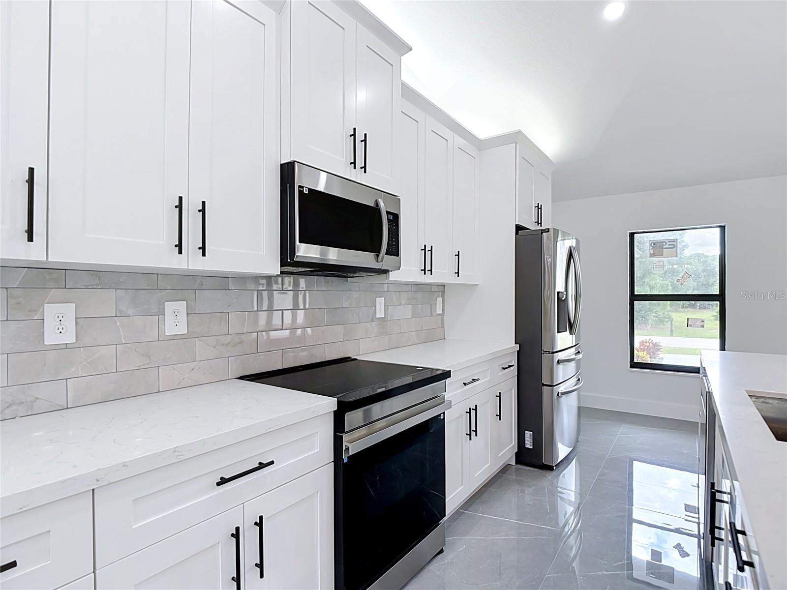 3613 NW 47 Ln, Cape Coral, FL 33993 photo