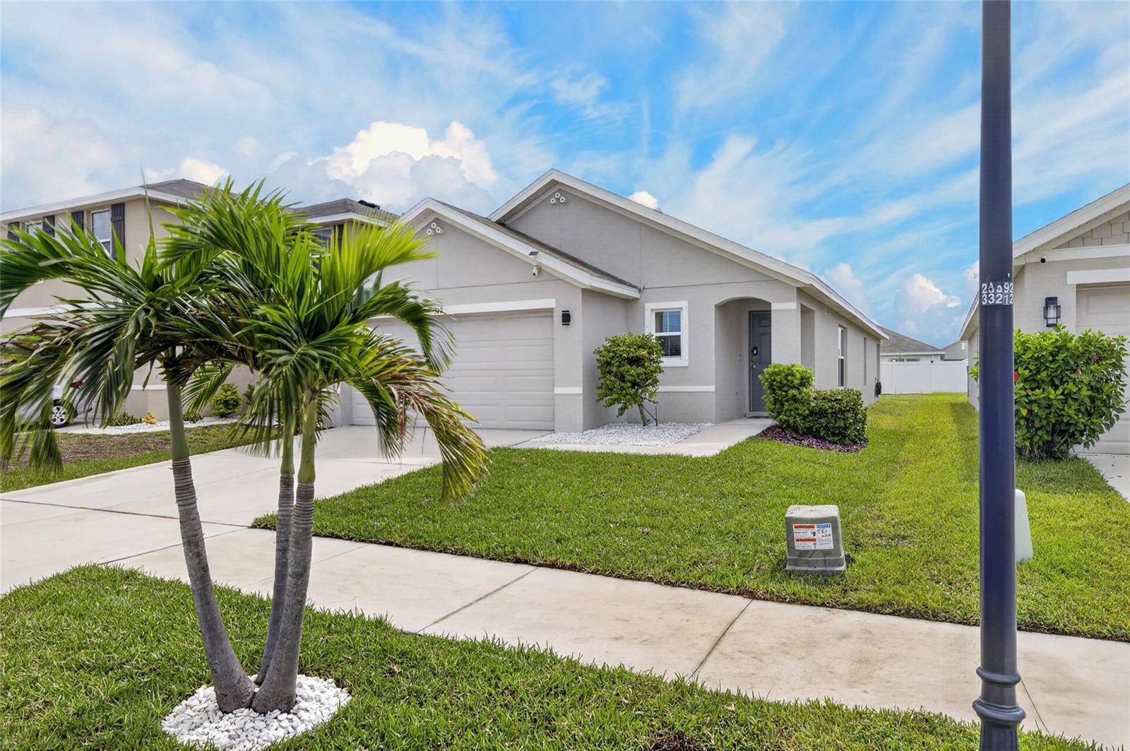 579 Olive Conch St, Ruskin, FL 33570 photo