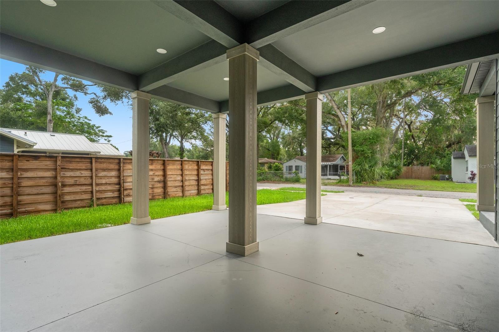 6606 N 9 St, Tampa, FL 33604 photo