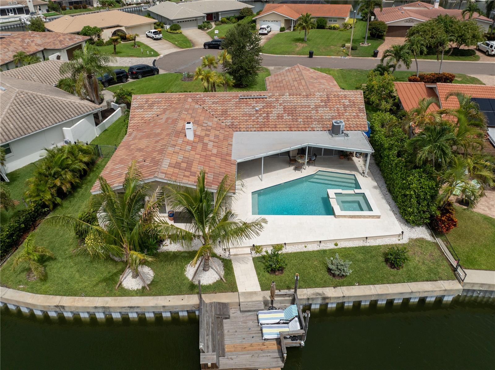 1924 Michigan Ave, Saint Petersburg, FL 33703
