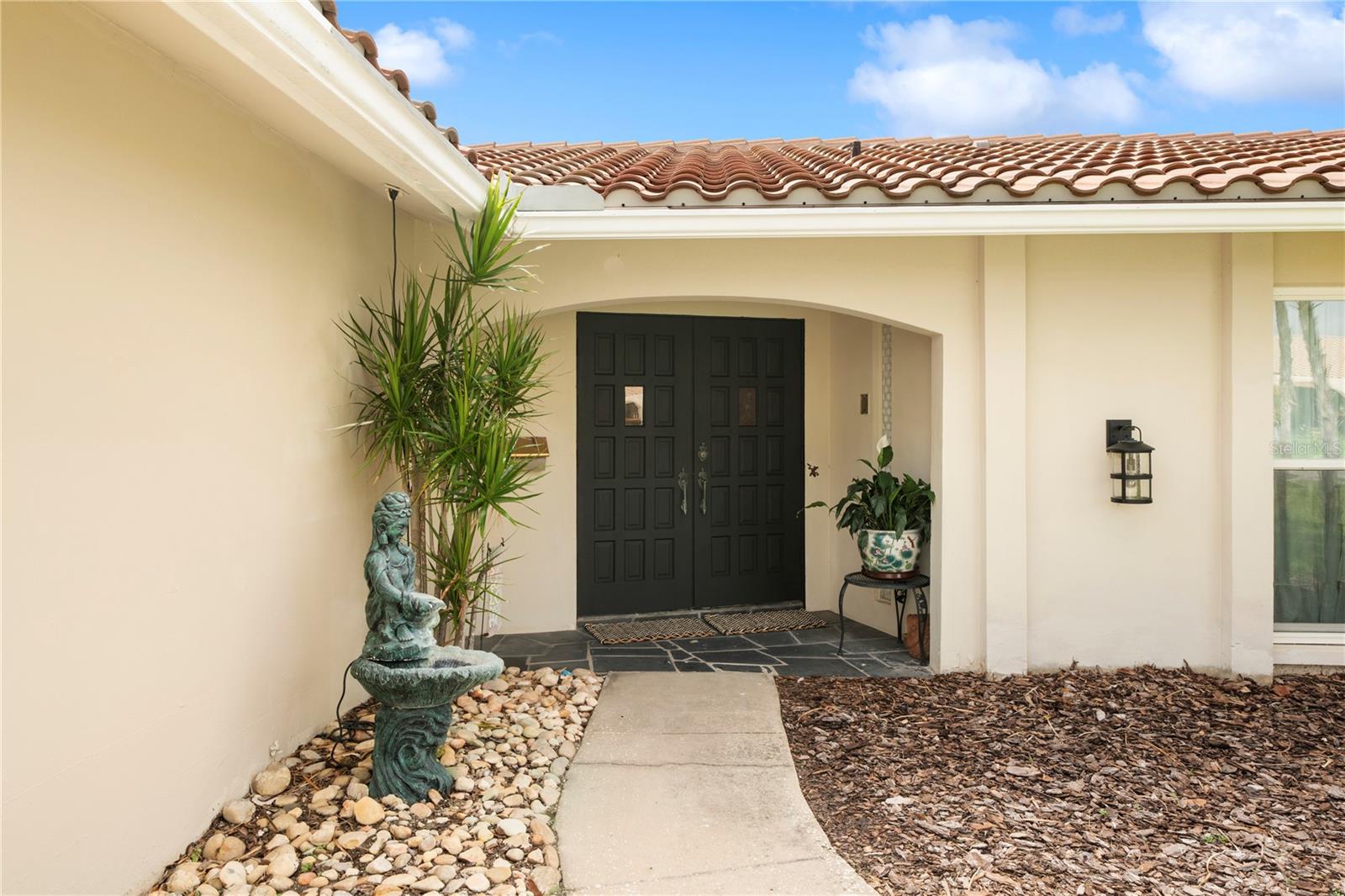1924 Michigan Ave, Saint Petersburg, FL 33703 photo