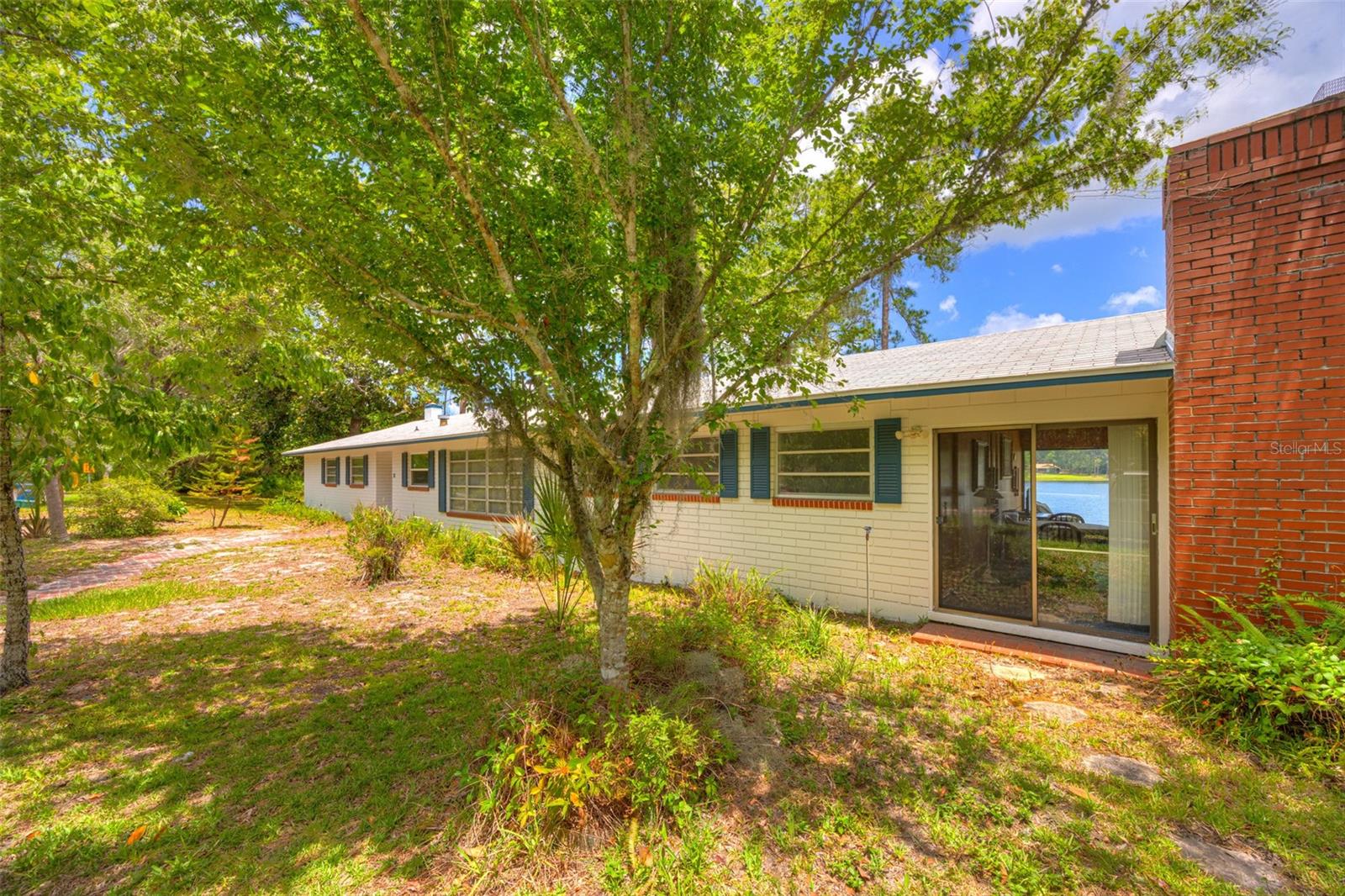 33 Willow Ln, Deland, FL 32724 photo