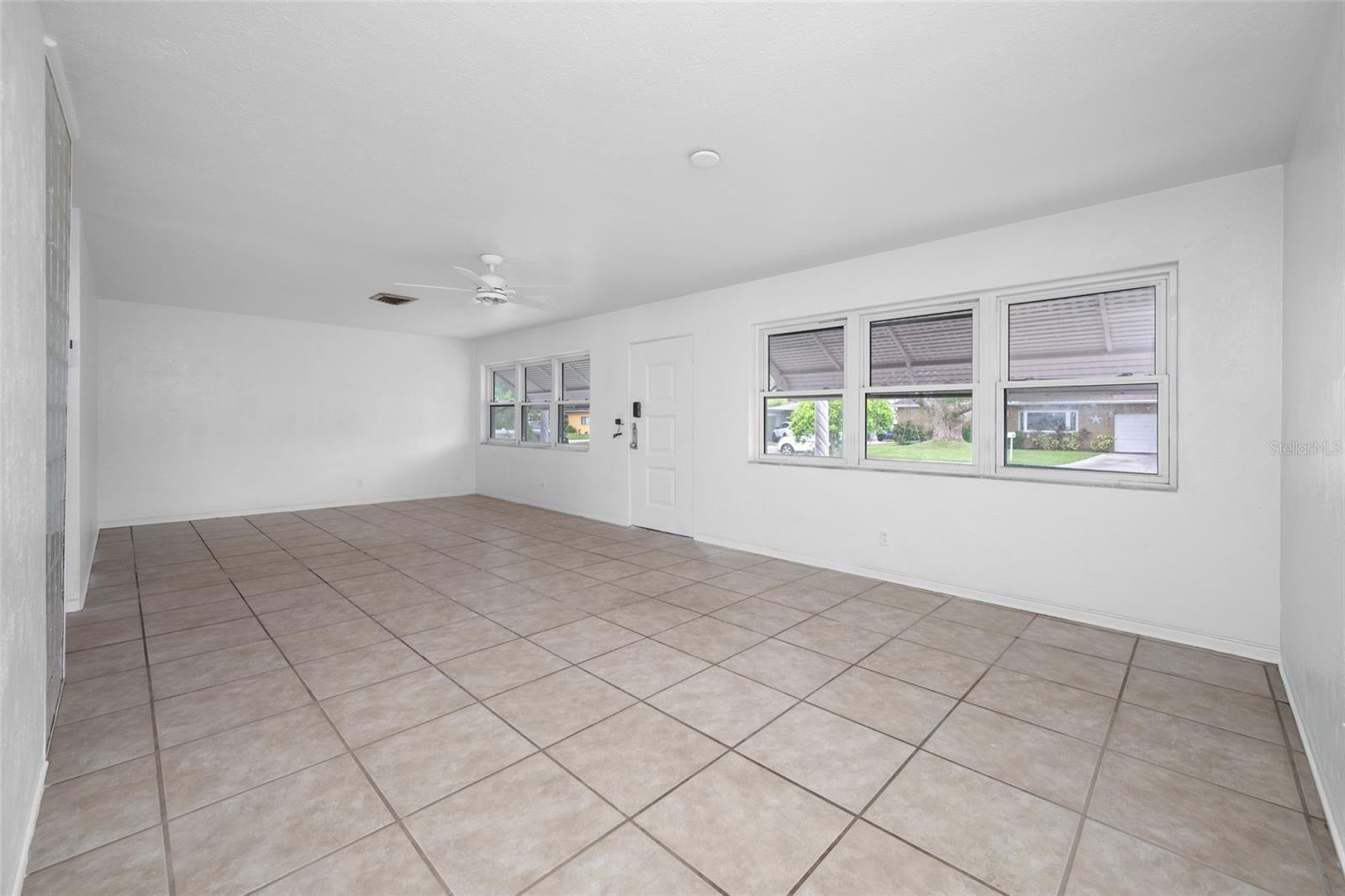 5695 Lime Way, Seminole, FL 33772 photo