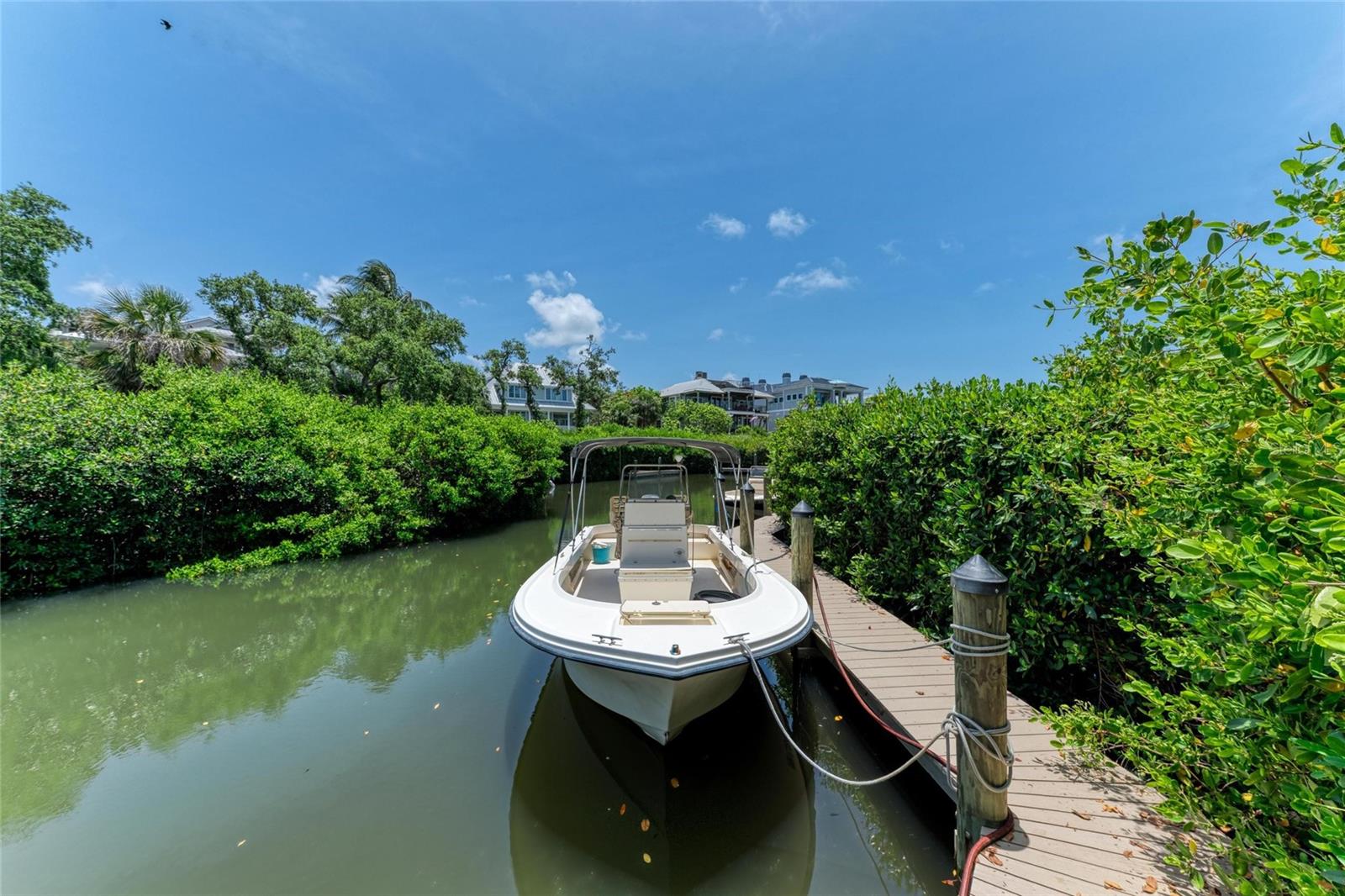 8963 Fishermens Bay Dr, Sarasota, FL 34231 photo
