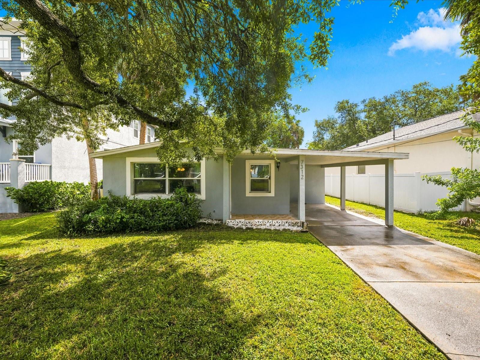 7312 Elliott St, Tampa, FL 33616