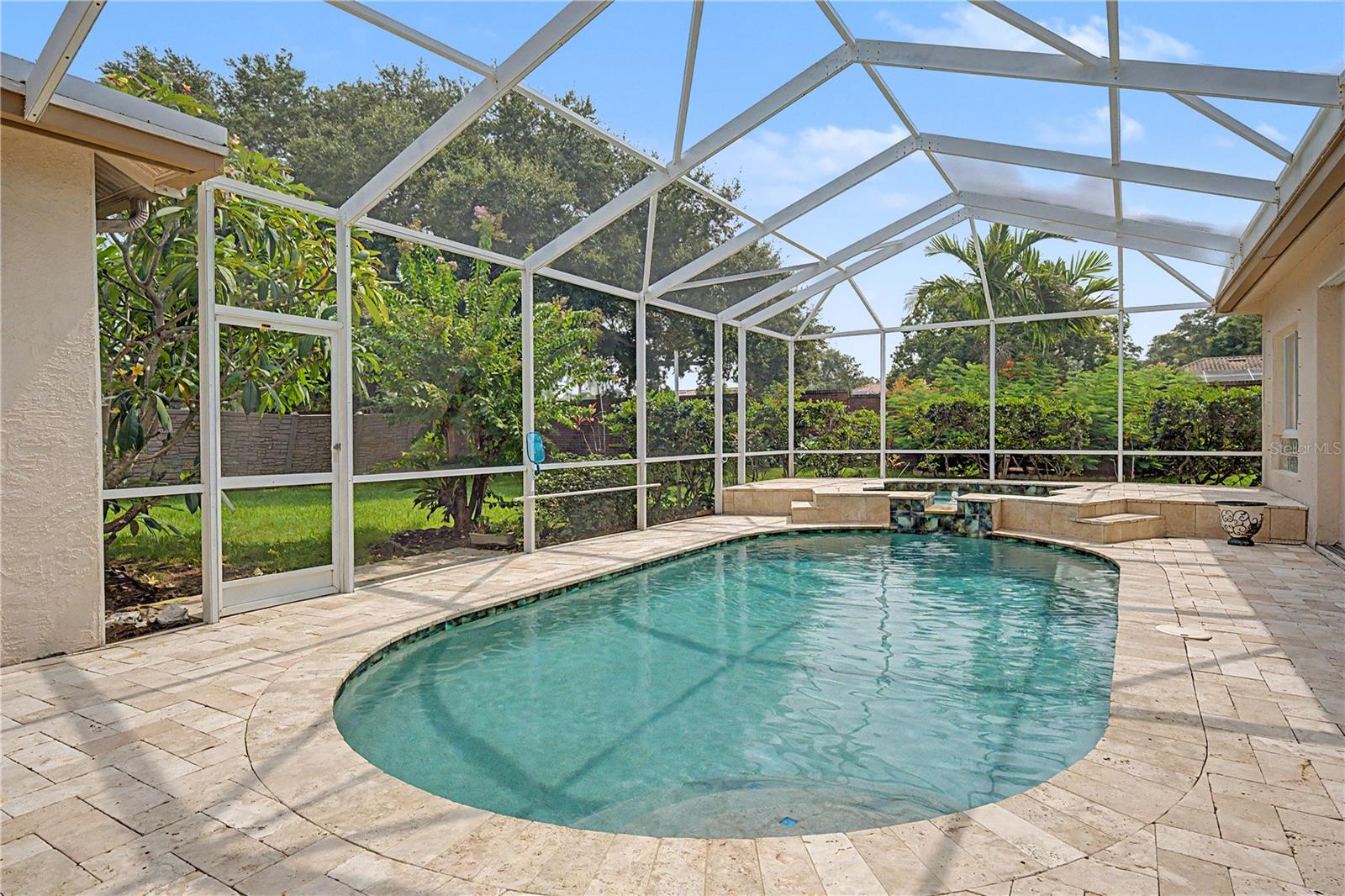 2093 Swan Ln, Palm Harbor, FL 34683 photo