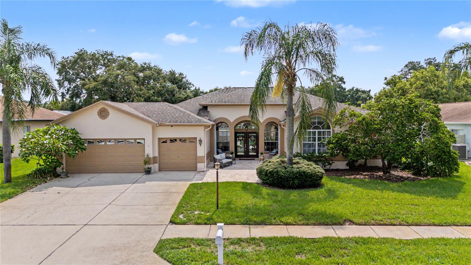 2093 Swan Ln, Palm Harbor, FL 34683 photo