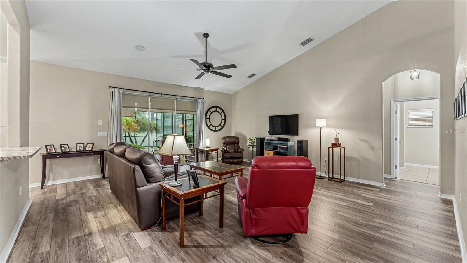 2985 Vintage View Cir, Lakeland, FL 33812 photo