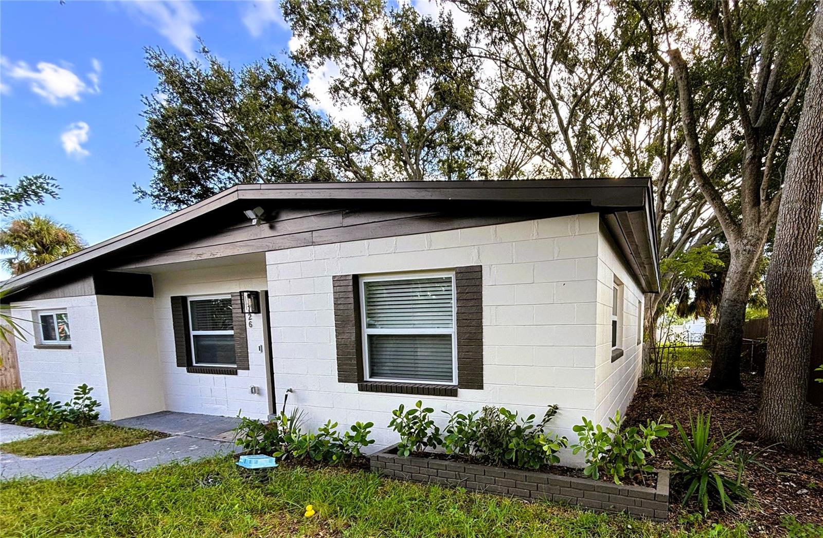 726 75 Ave, Saint Petersburg, FL 33702 photo
