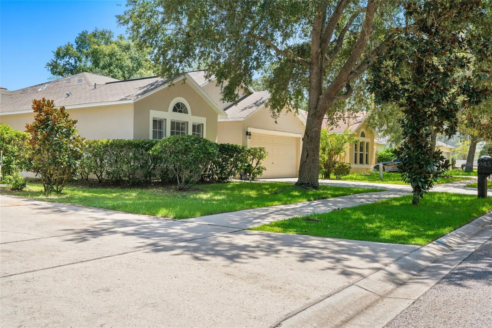 1021 Osprey Cove Cir, Groveland, FL 34736 photo