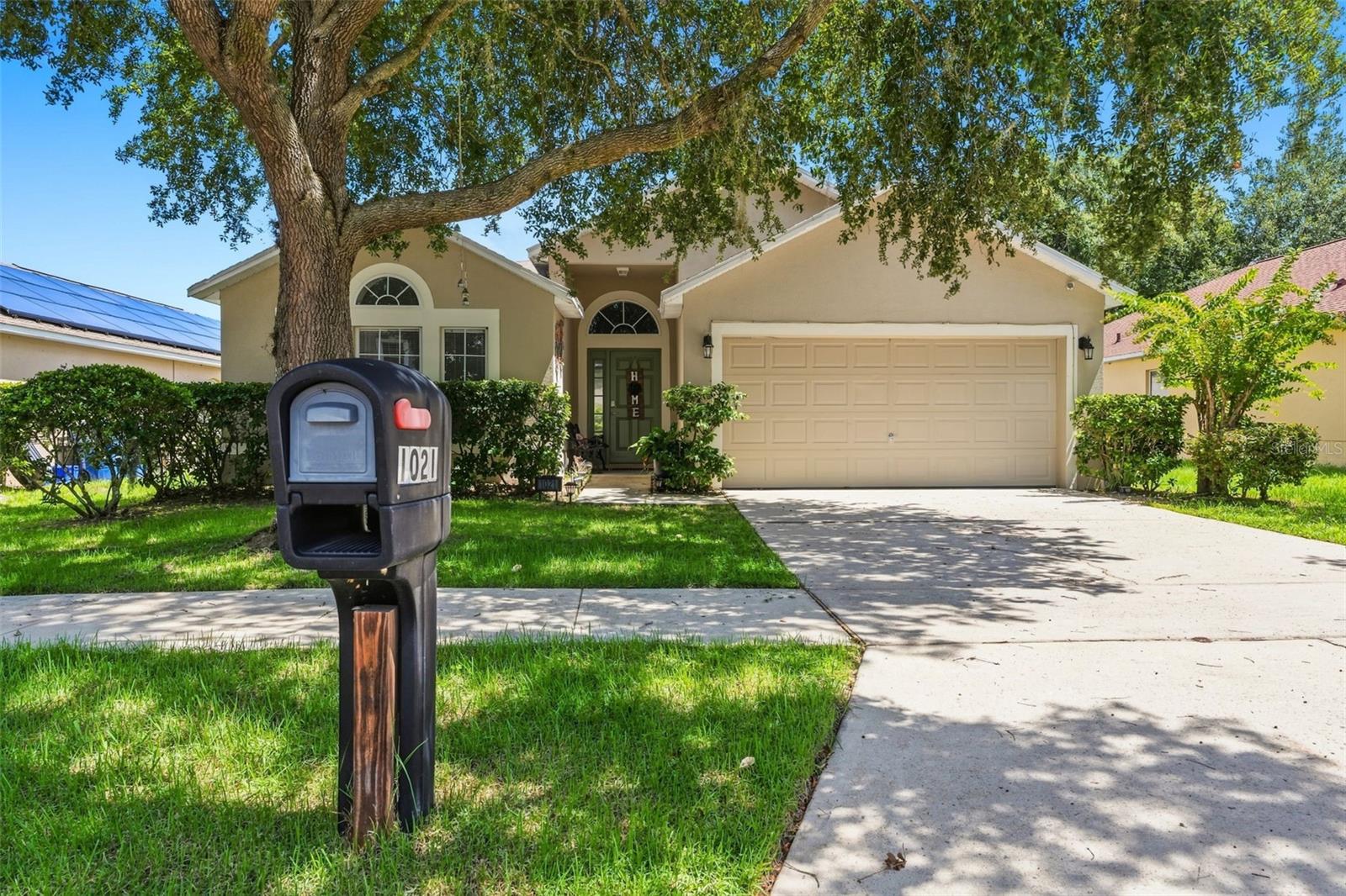 1021 Osprey Cove Cir, Groveland, FL 34736