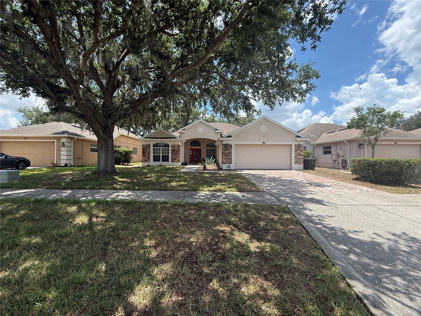 1287 Legendary Blvd, Clermont, FL 34711 photo