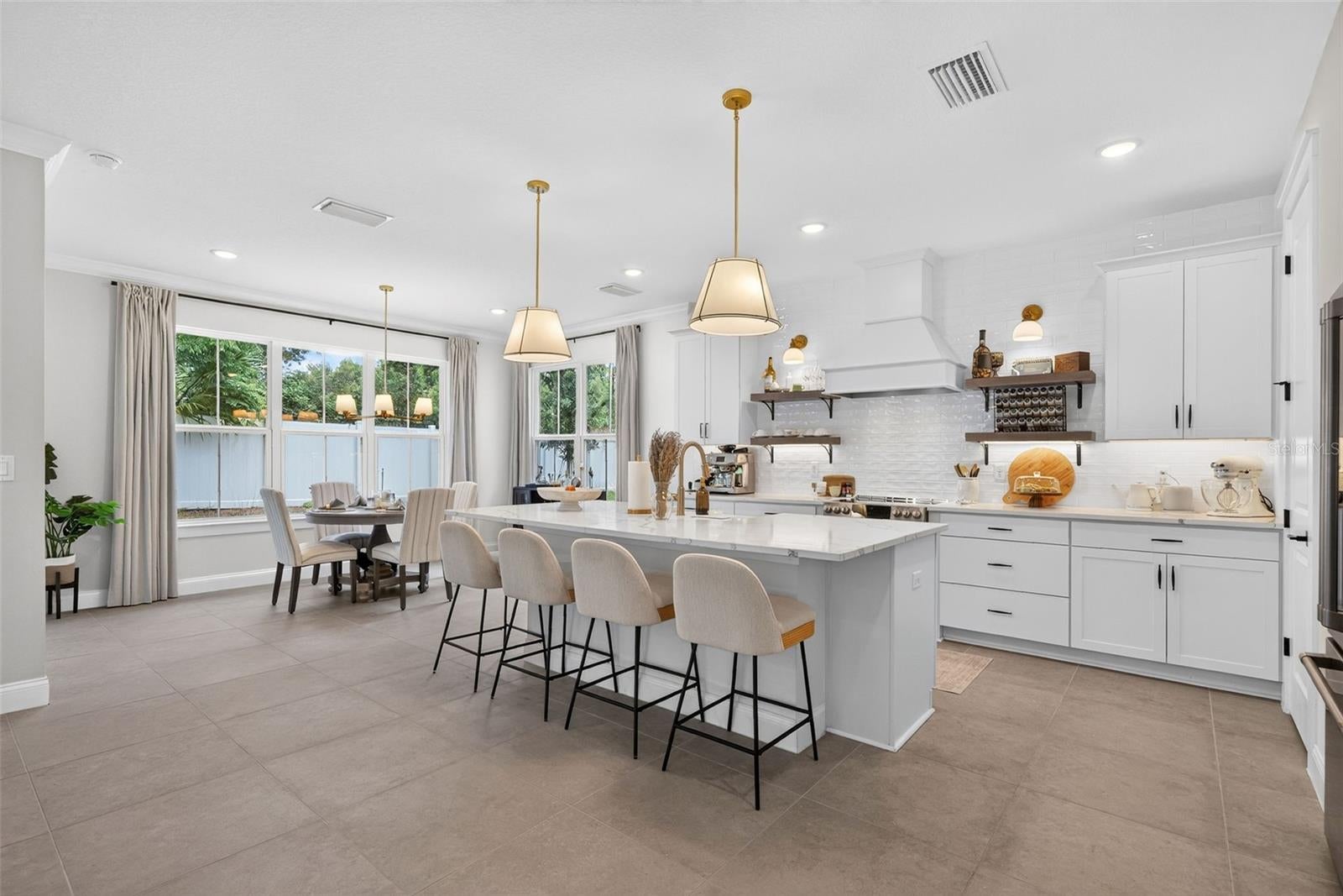 231 Severn Way, Orlando, FL 32803 photo