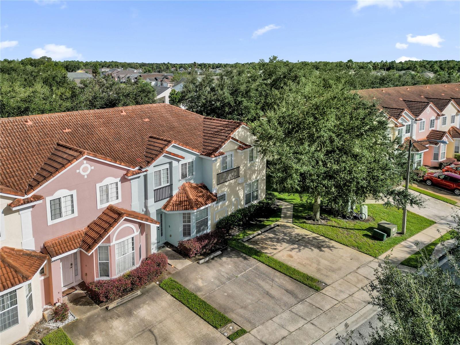 1266 S Beach Cir, Kissimmee, FL 34746 photo