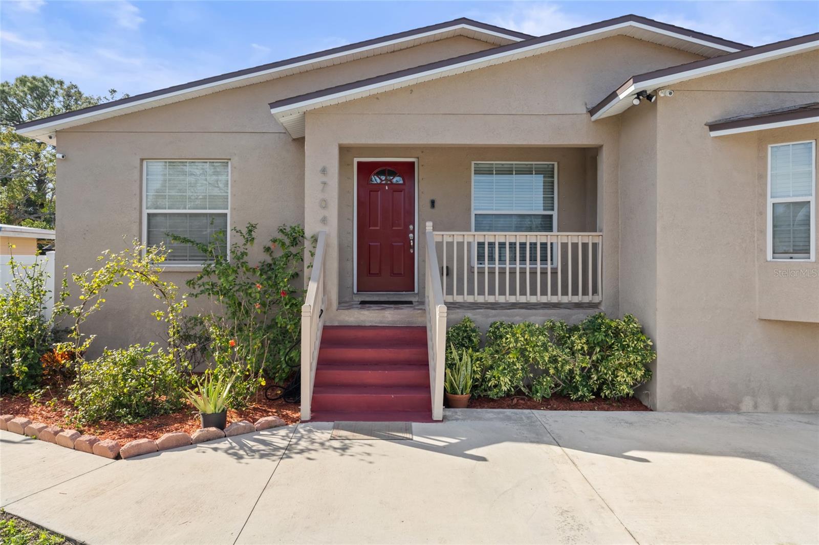 4704 Town North Country Blvd, Tampa, FL 33615 photo