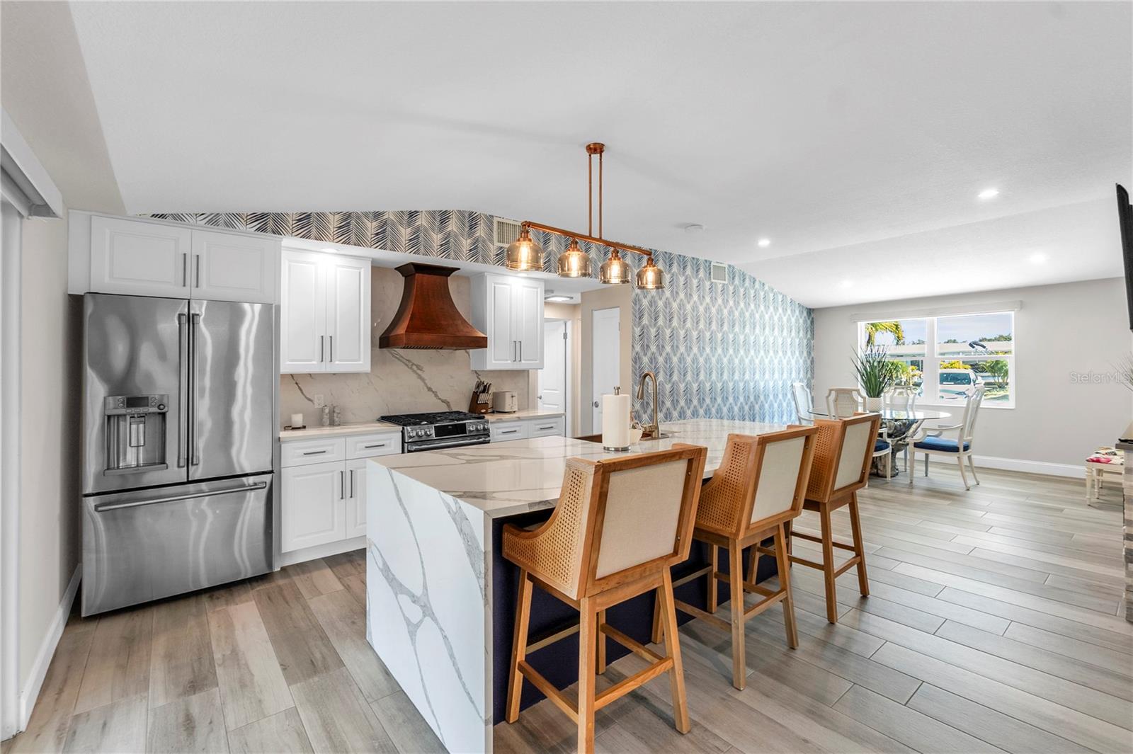 765 Saint Judes Dr, Longboat Key, FL 34228 photo