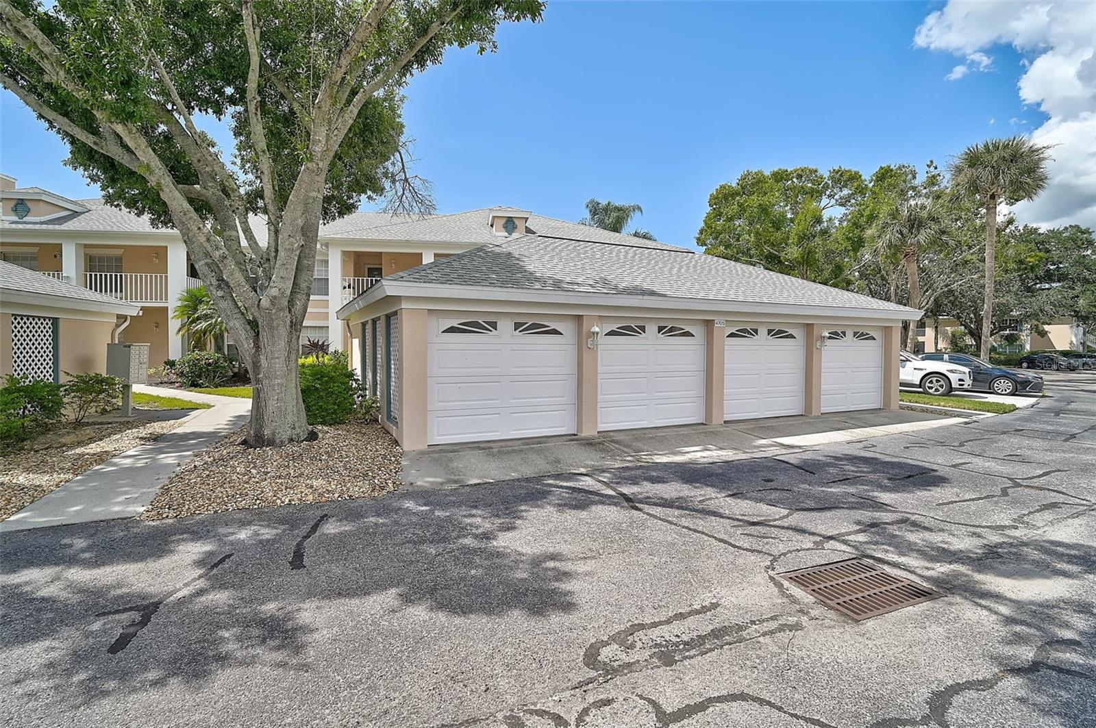 4705 Sand Trap Street Cir, Bradenton, FL 34203