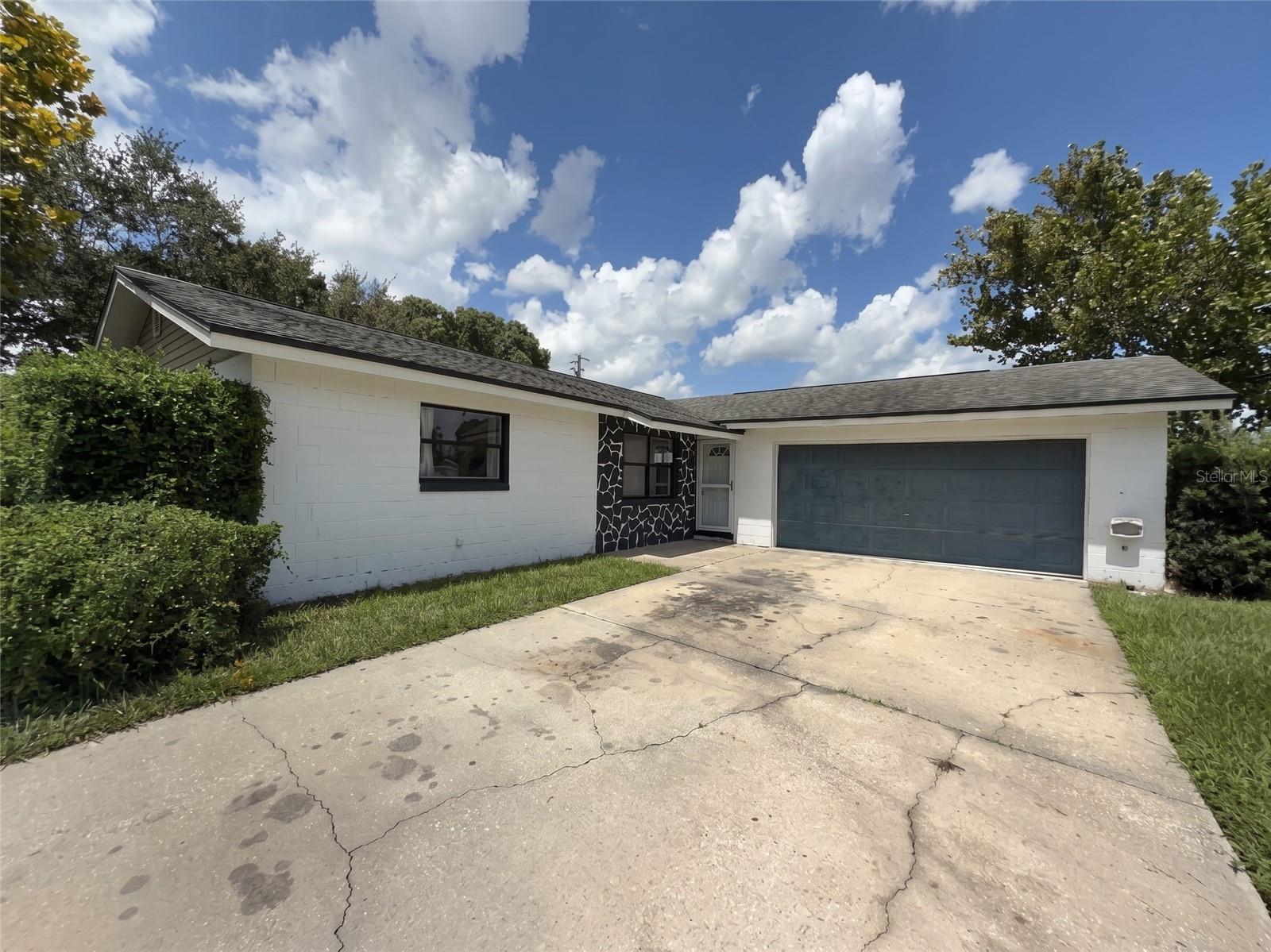 996 Grayson Dr, Orlando, FL 32825