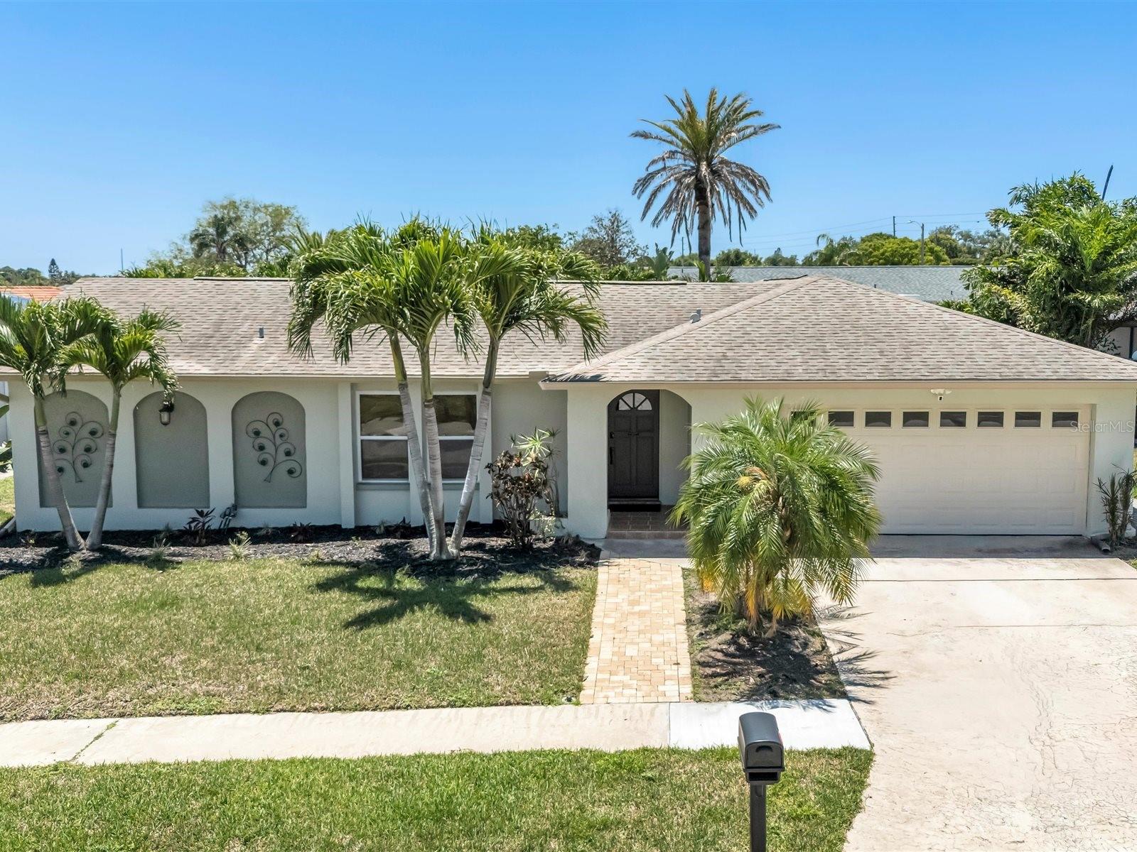 11152 131 Ave, Largo, FL 33778