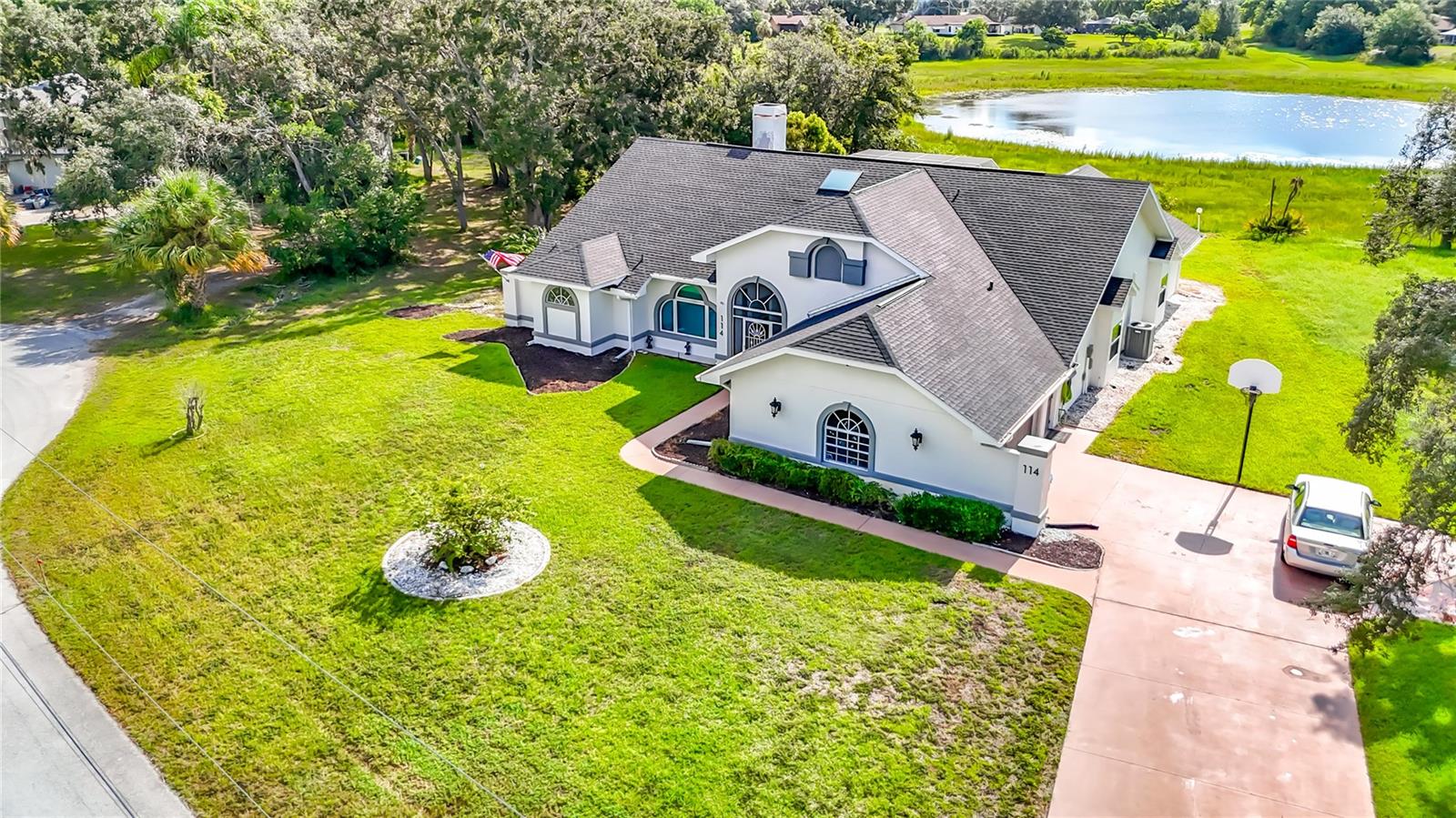 114 Fargo Ct, Spring Hill, FL 34606 photo