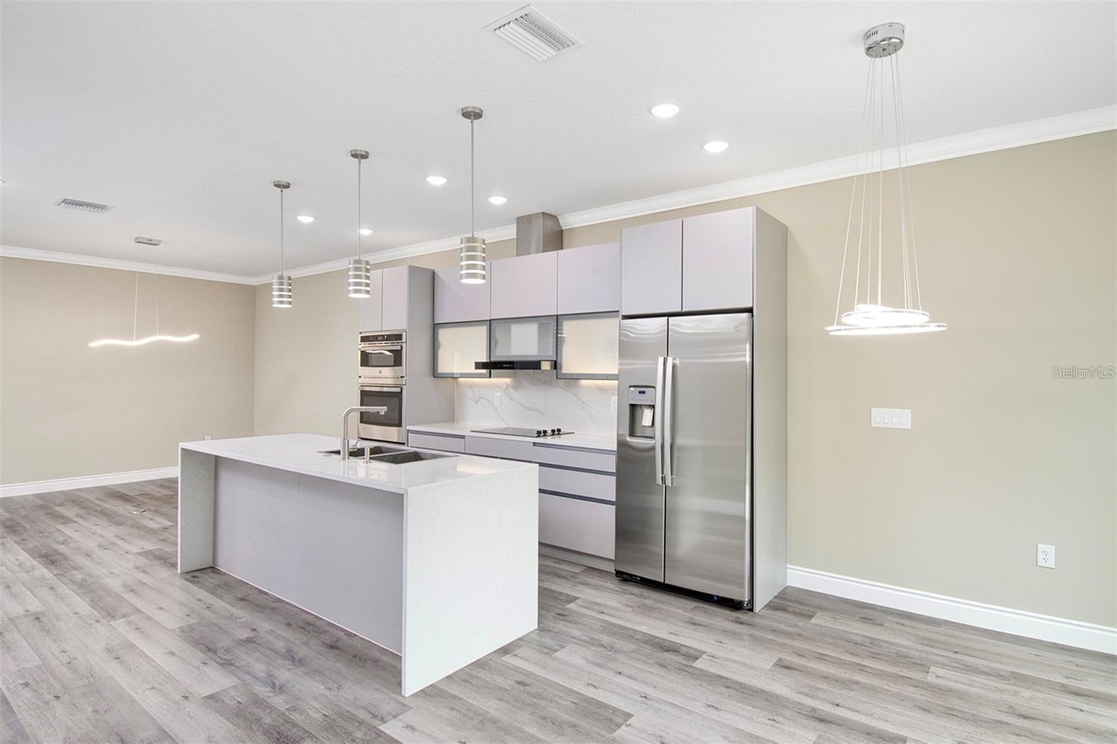 1815 Brentwood Ct, Davenport, FL 33837 photo