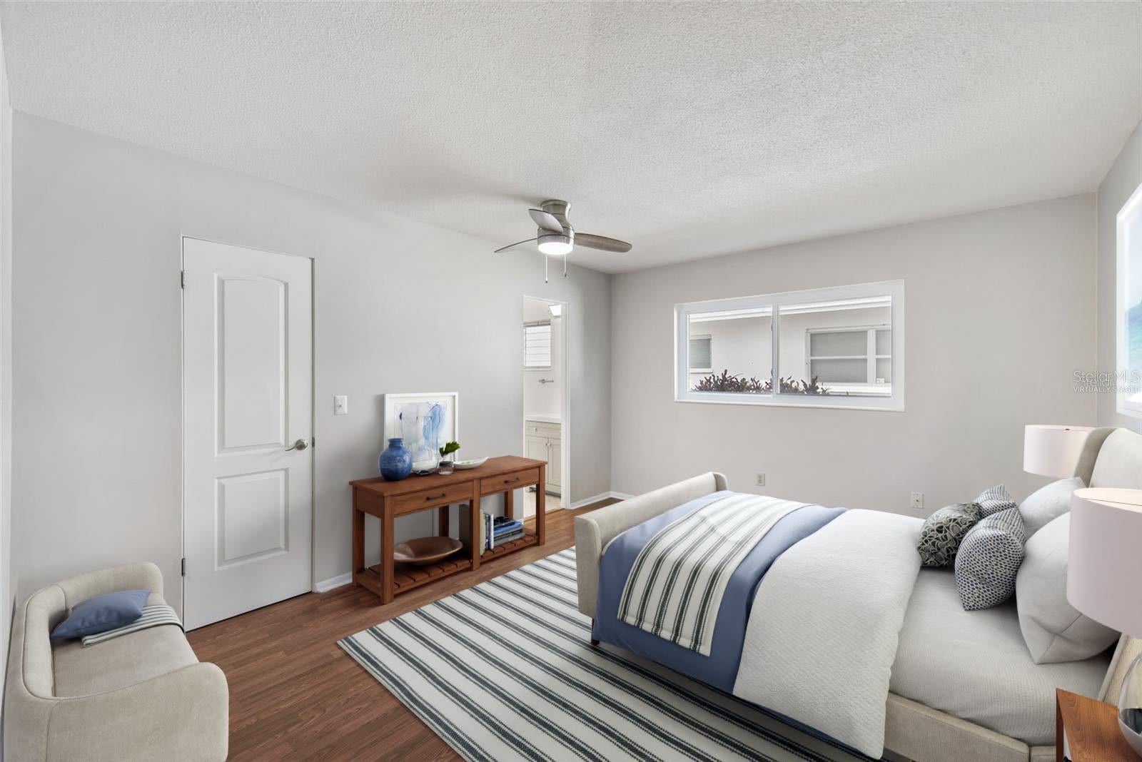 3915 Schwalbe Dr #128, Sarasota, FL 34235 photo