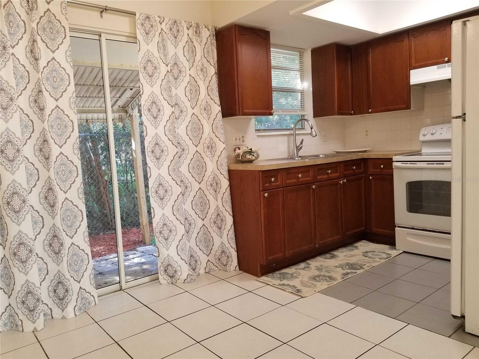 15588 59 St, Clearwater, FL 33760 photo