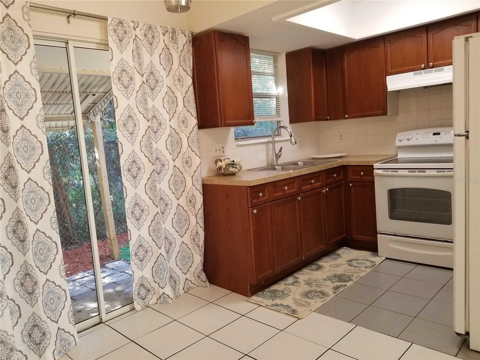 15588 59 St, Clearwater, FL 33760 photo