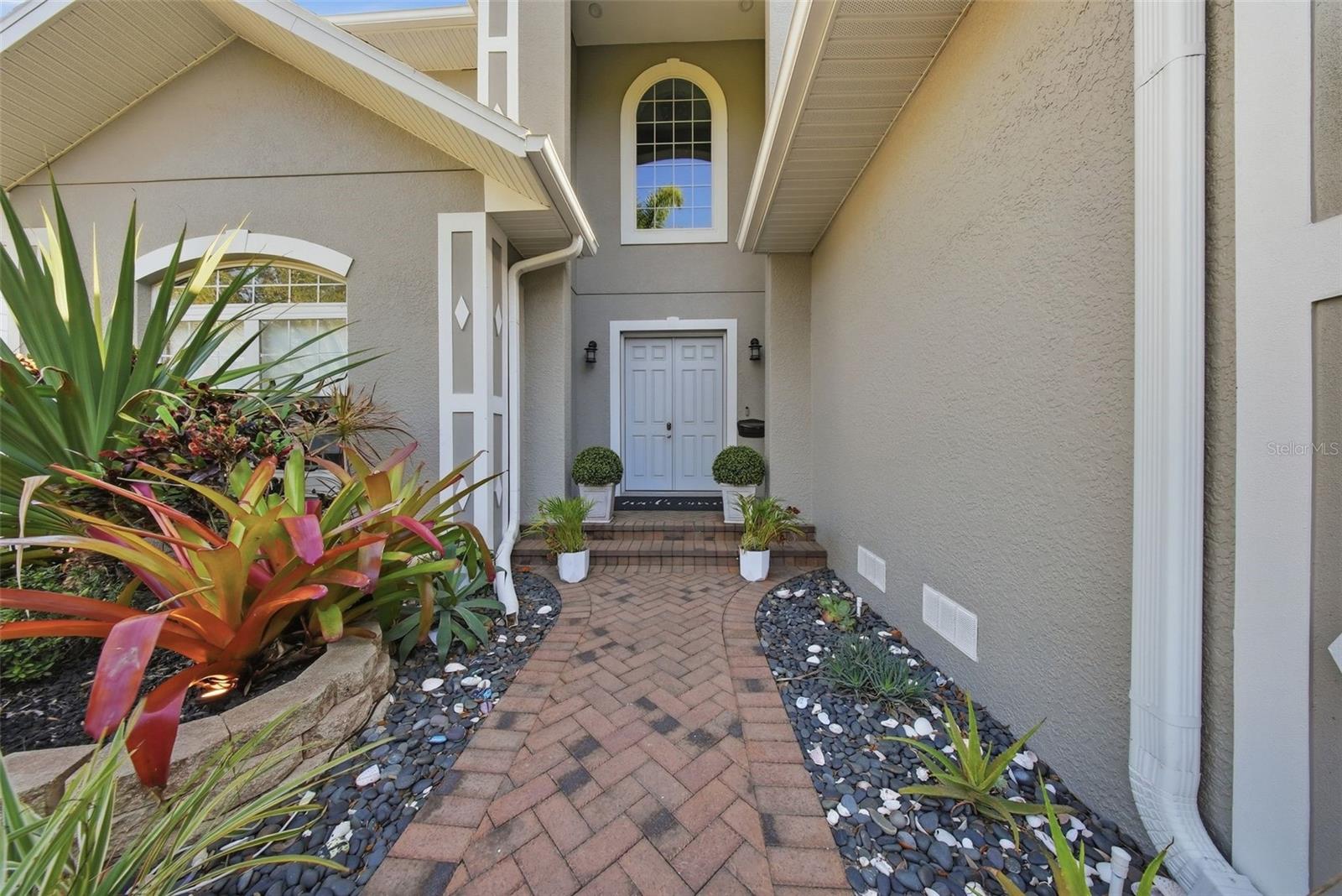 234 36 Ave, Saint Petersburg, FL 33704 photo