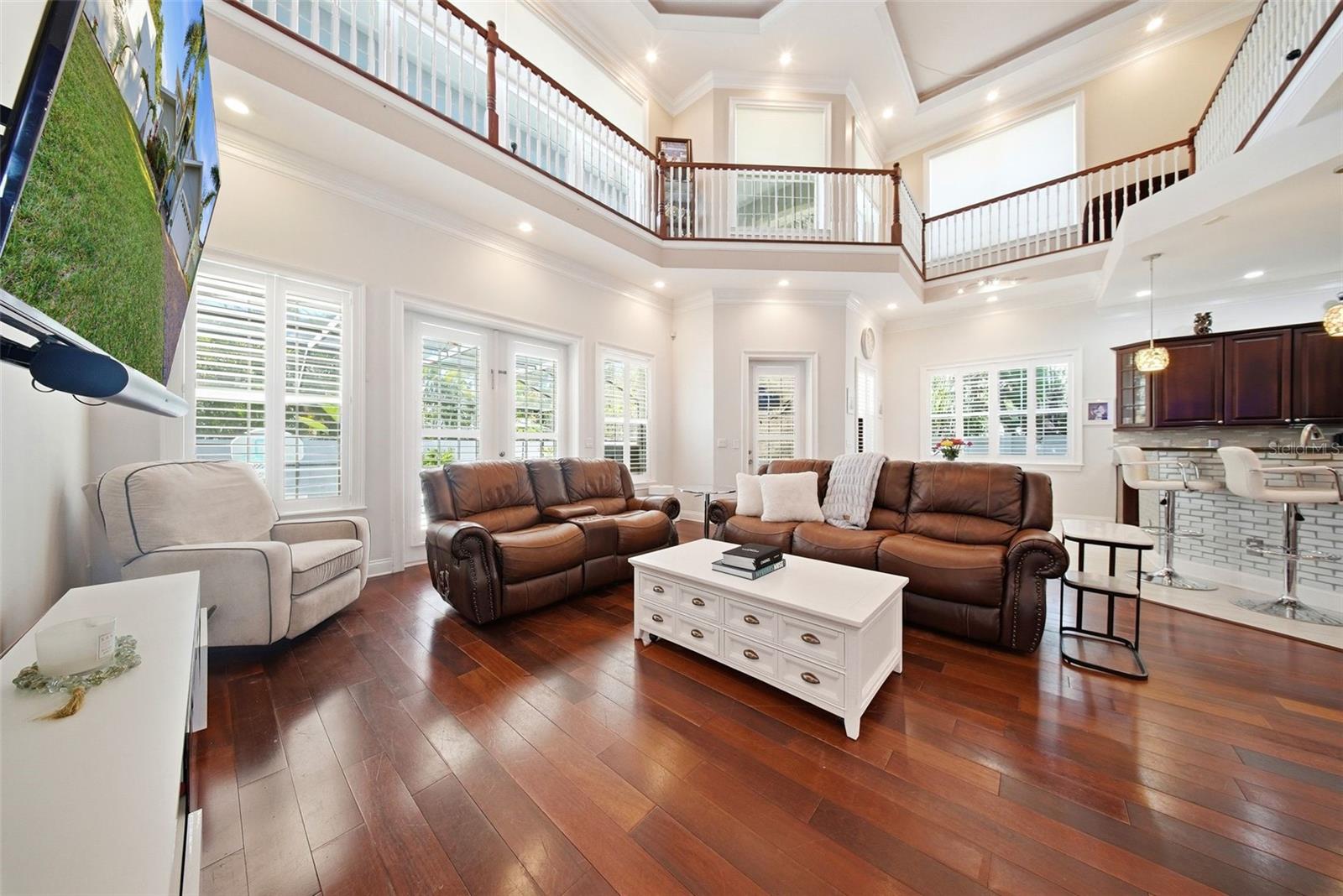 234 36 Ave, Saint Petersburg, FL 33704 photo