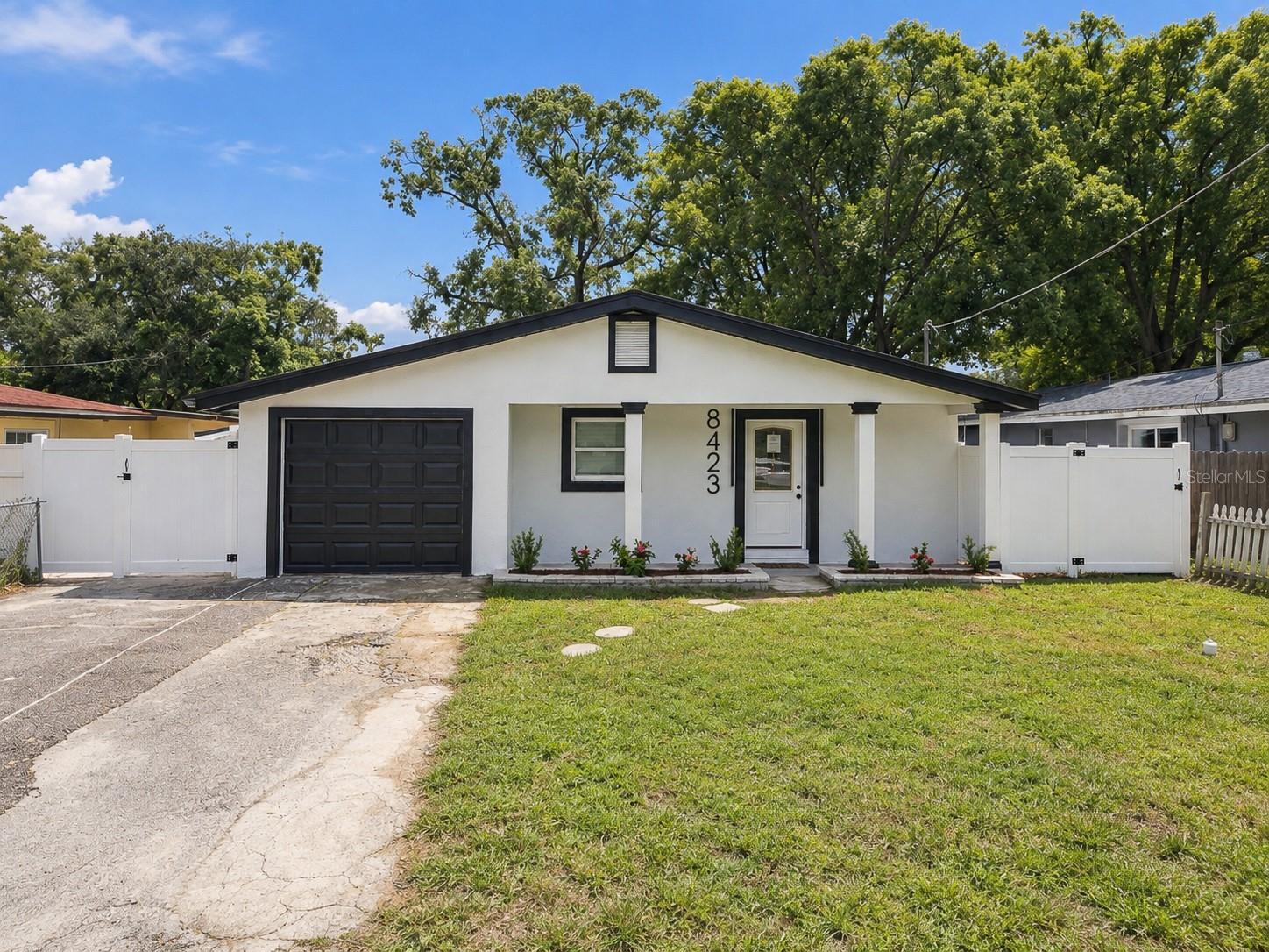 8423 Packwood Ave, Tampa, FL 33604