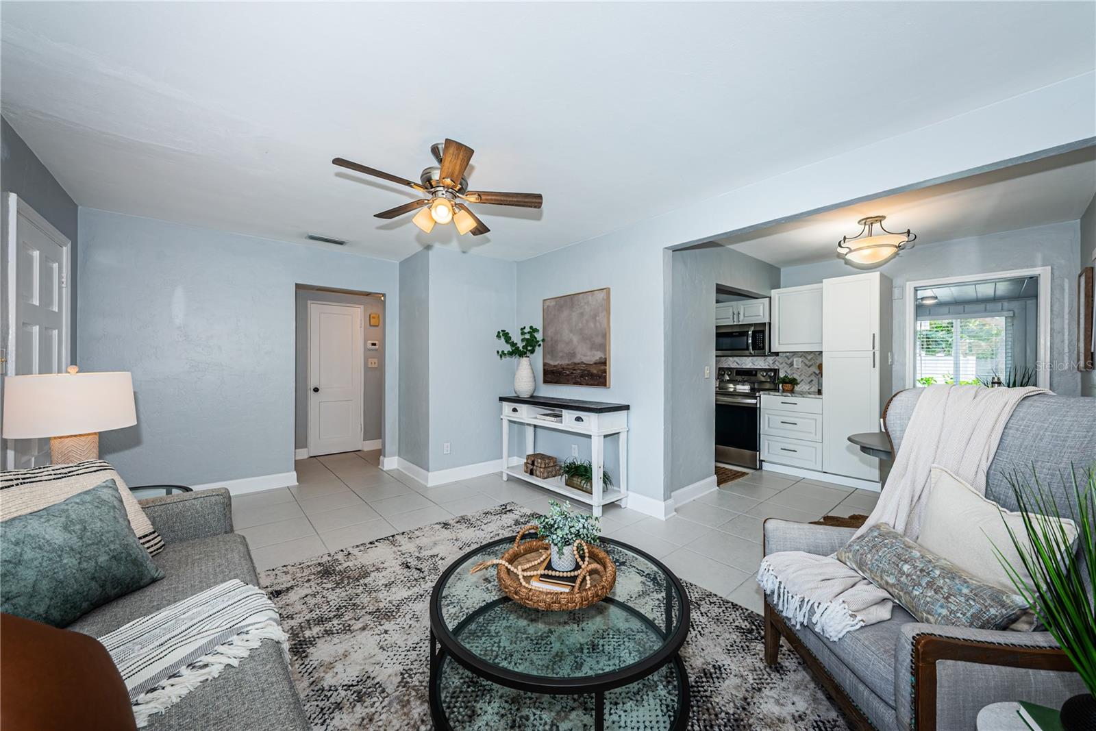 262 40 Ave, Saint Petersburg, FL 33703 photo
