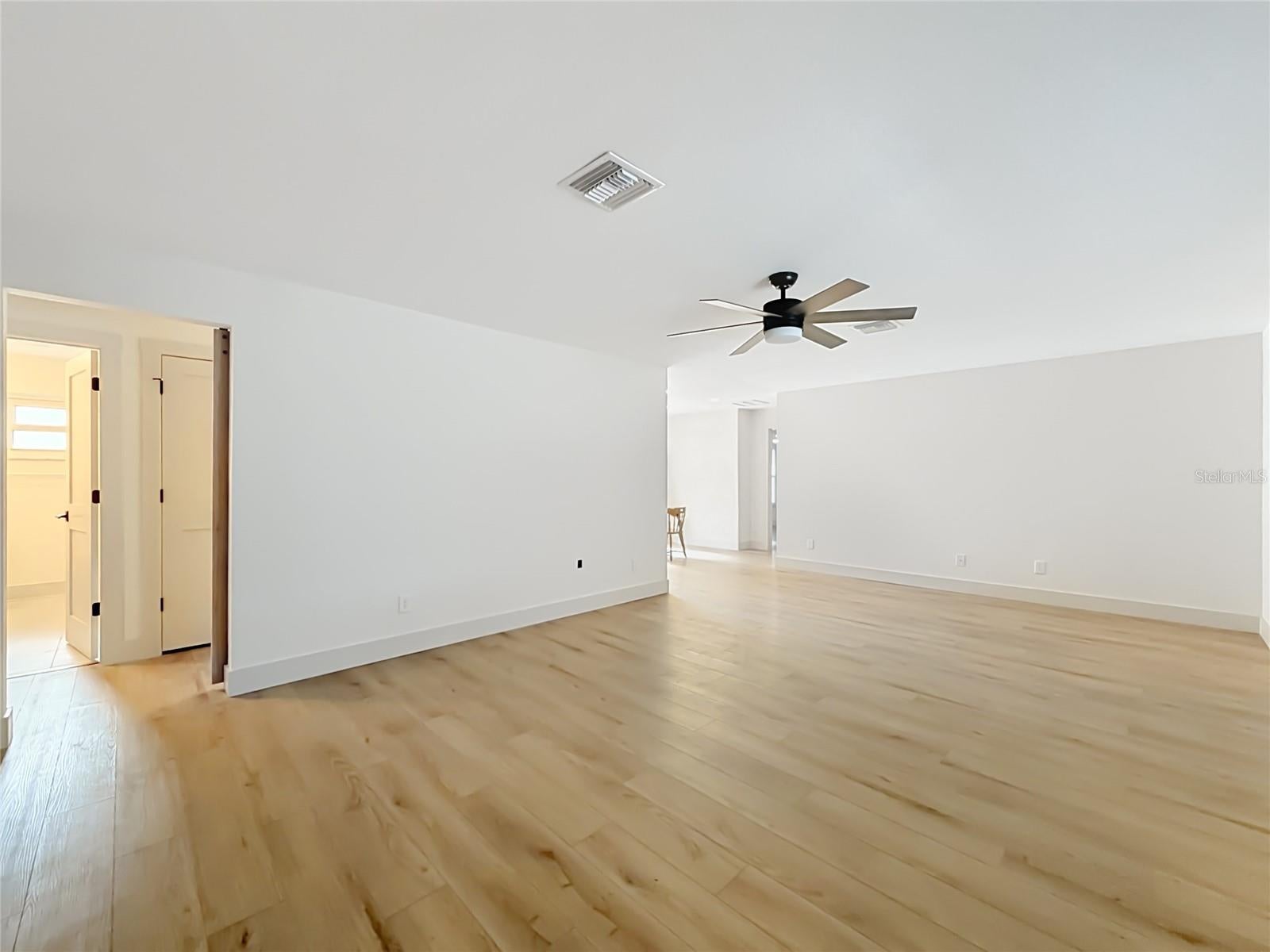 1931 Valencia Way, Clearwater, FL 33764 photo