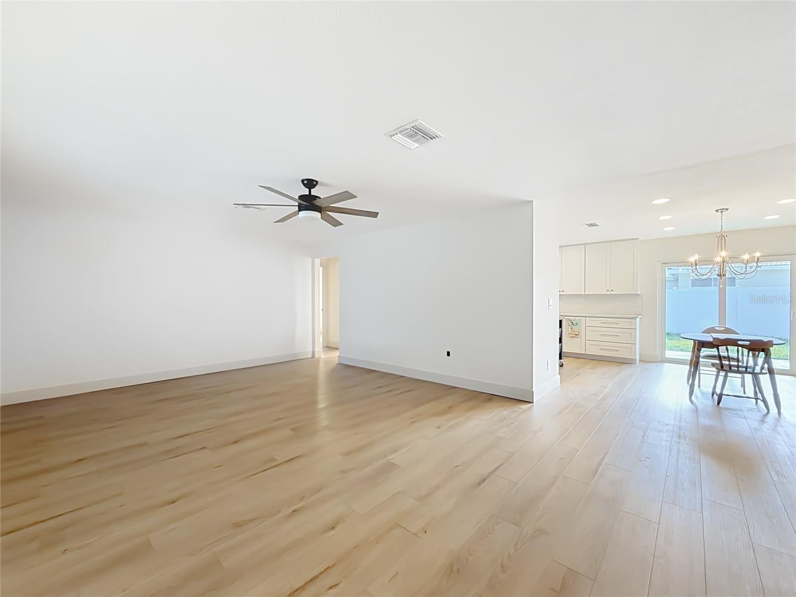 1931 Valencia Way, Clearwater, FL 33764 photo