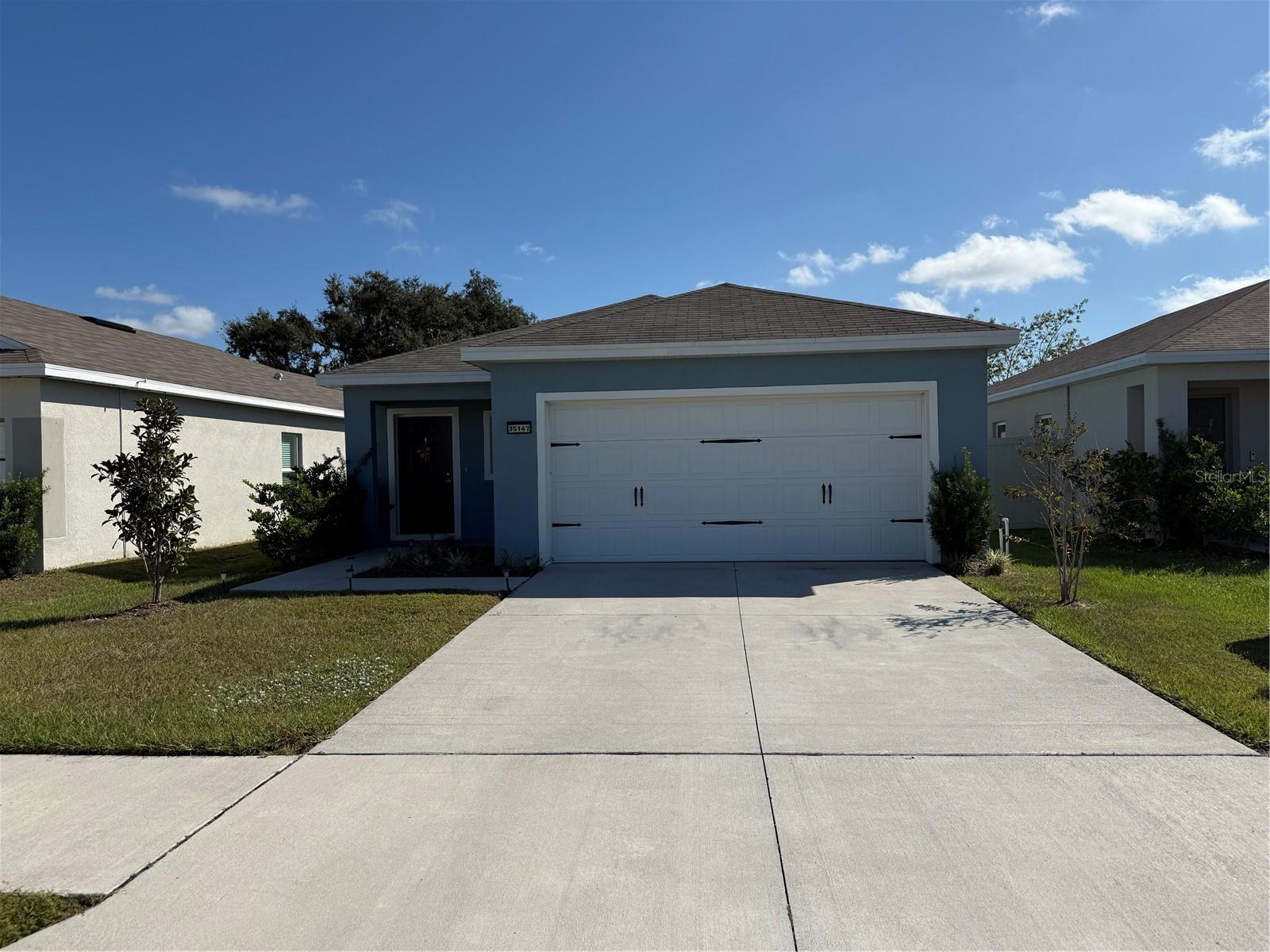 35147 Jomar Ave, Zephyrhills, FL 33541