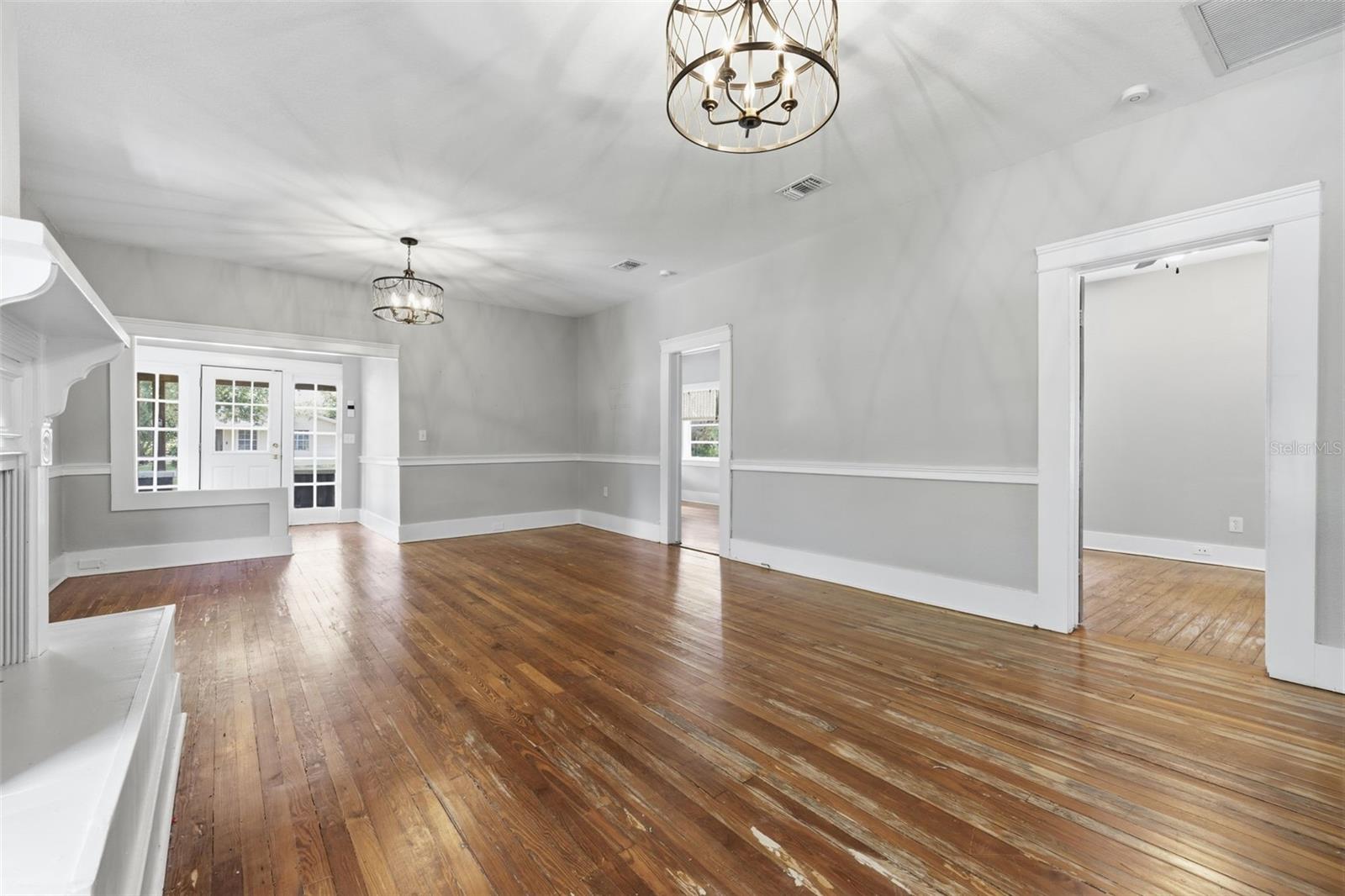236 W North St, Tampa, FL 33604 photo