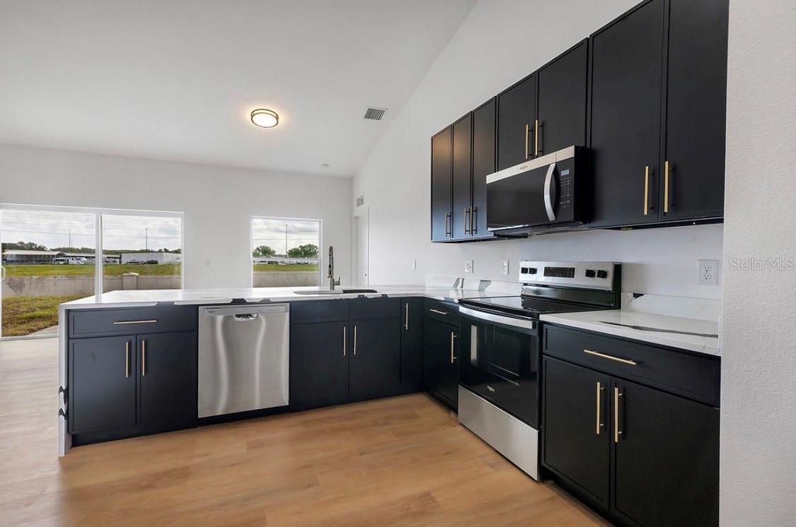 1231 Dunbar Ave, Sanford, FL 32771 photo