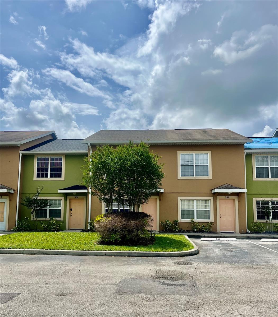 354 Cervantes Dr, Kissimmee, FL 34743 photo
