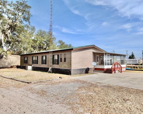 Manufactured Home in SALT SPRINGS FL 13765 NE 237TH COURT.jpg